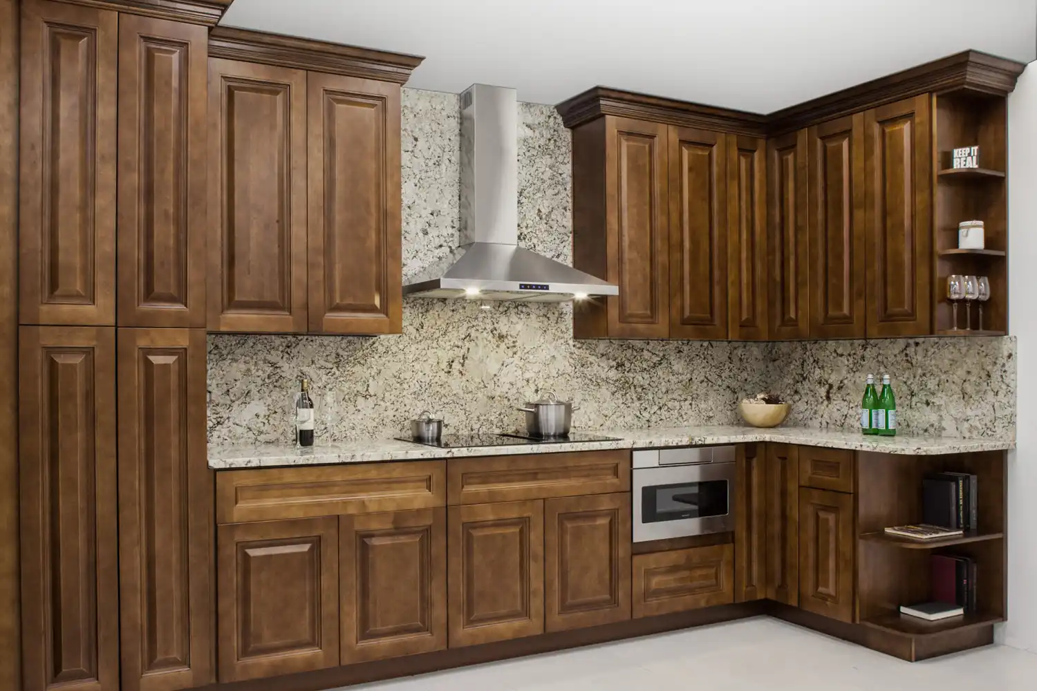 classic-wood-kitchen-remodeling-pinecrest-florida
